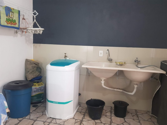 Imagem Sobrado com 3 Quartos à Venda, 175 m²em Serpa - Caieiras