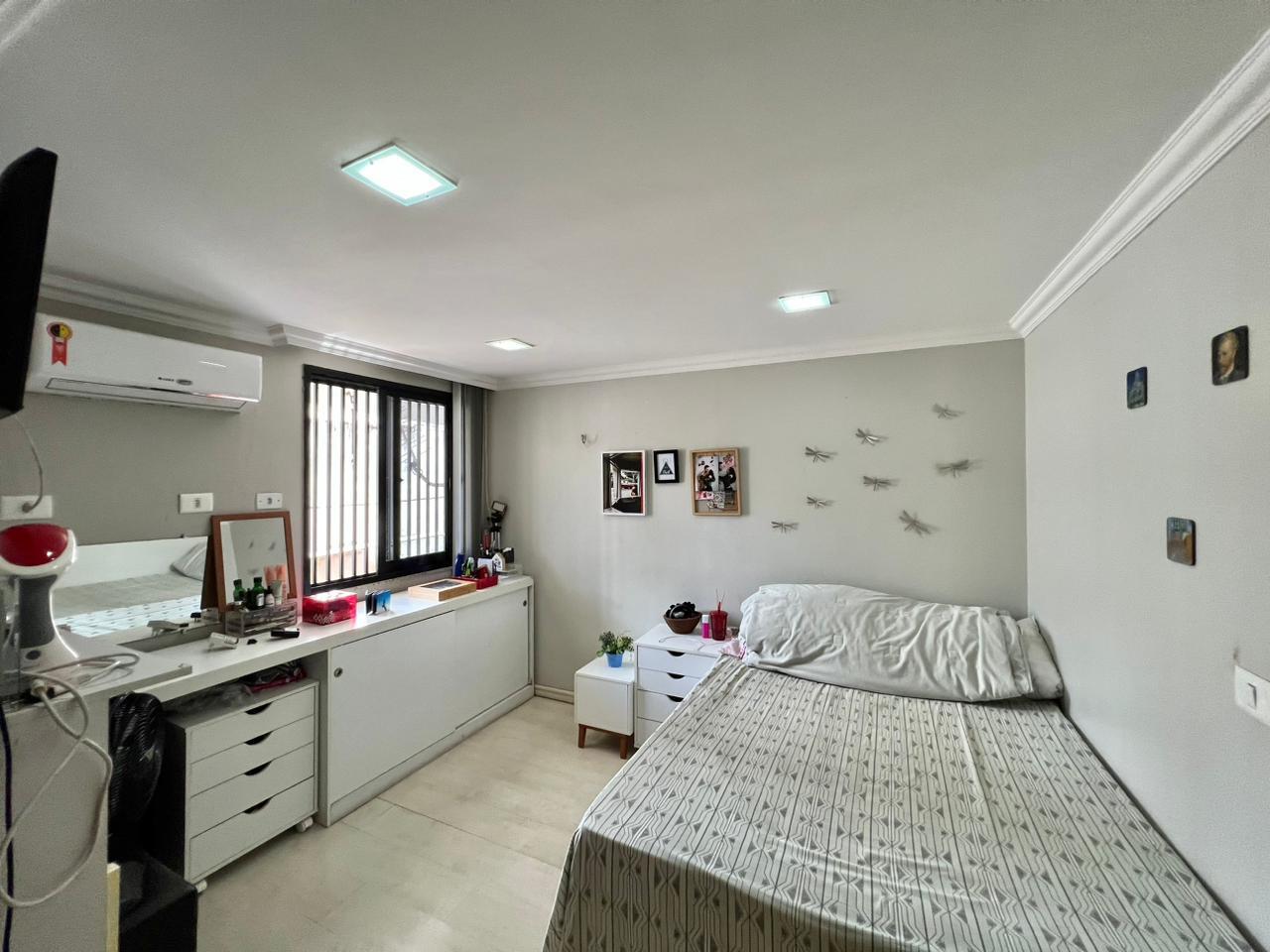 Imagem Apartamento com 3 Quartos à Venda, 148 m²em Nazaré - Belém