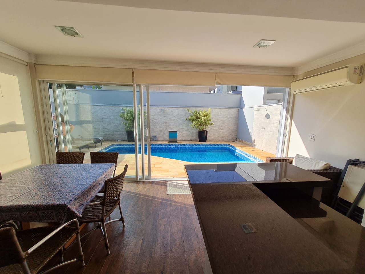 Imagem Casa com 3 Quartos à Venda, 295 m² em Parque Brasil 500 - Paulínia
