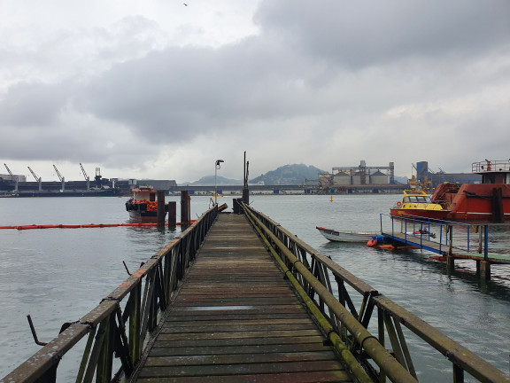 Imagem Galpão para Alugar, 2 m² em Jardim Cunhambebe (vicente De Carvalho) - Guarujá