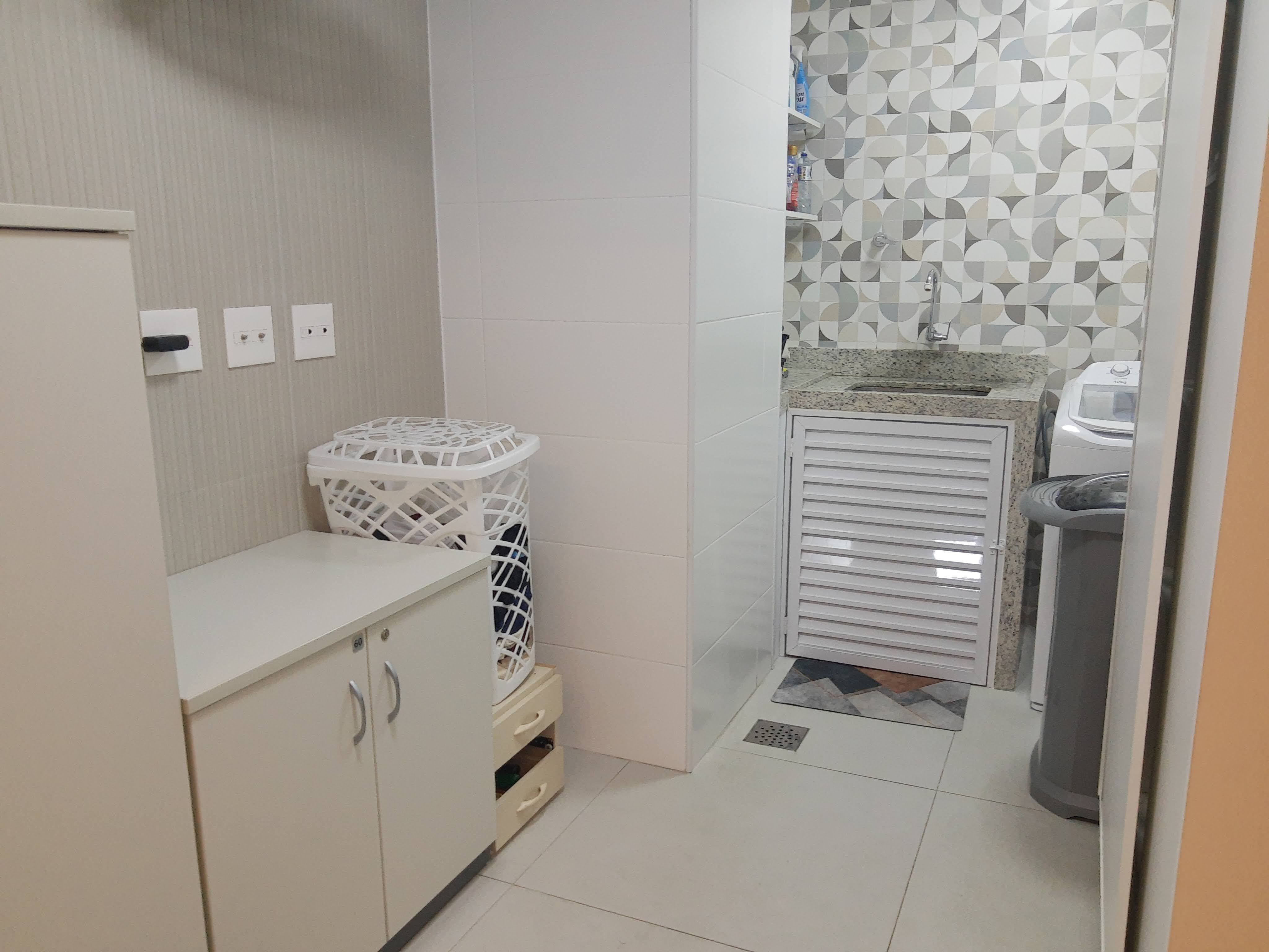 Imagem Apartamento com 3 Quartos à Venda, 132 m² em Pompéia - Santos