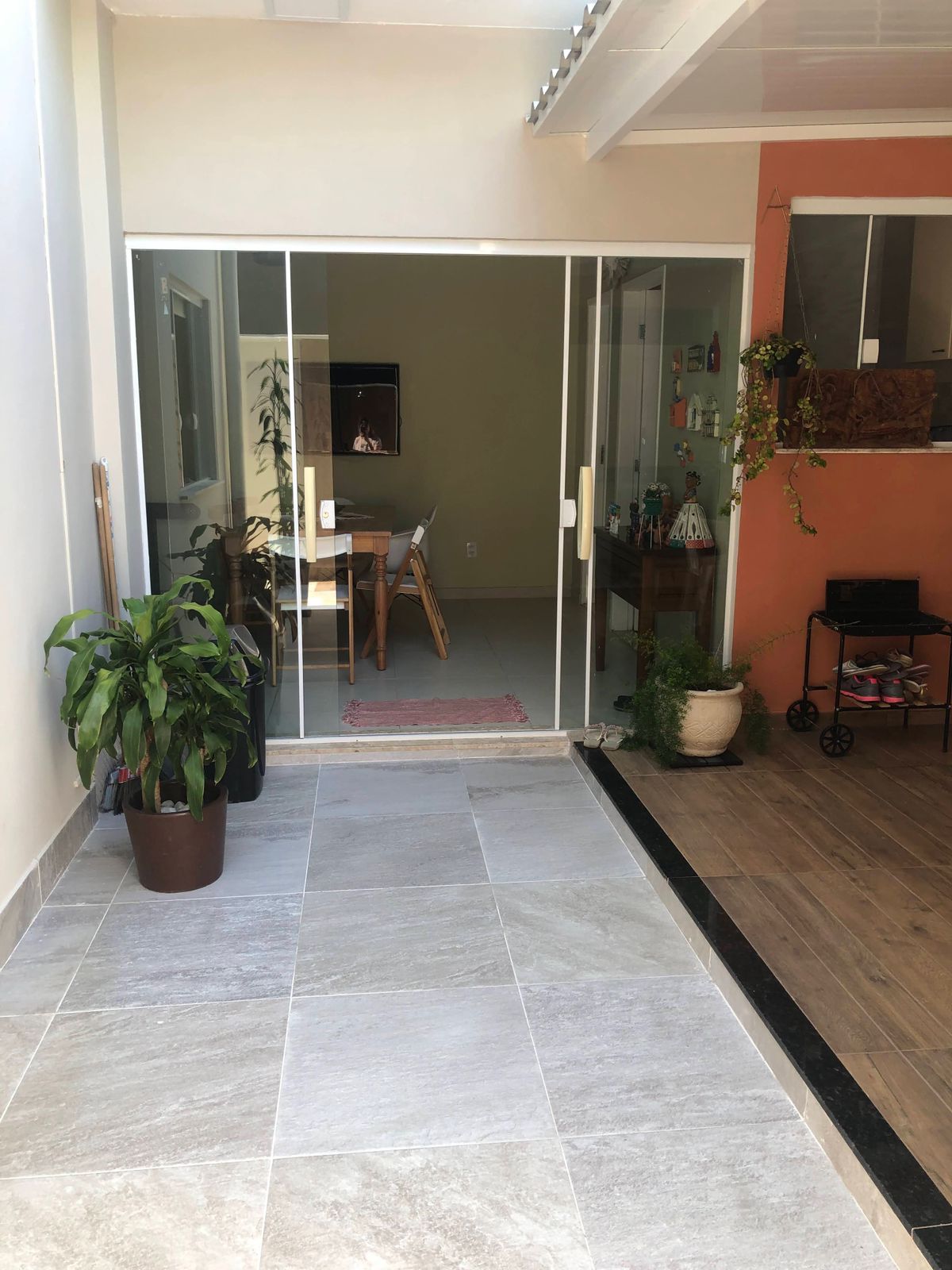Imagem Sobrado com 3 Quartos à Venda, 180 m²em Campo Grande - Rio de Janeiro Imagem Sobrado com 3 Quartos à Venda, 180 m²em Campo Grande - Rio de Janeiro