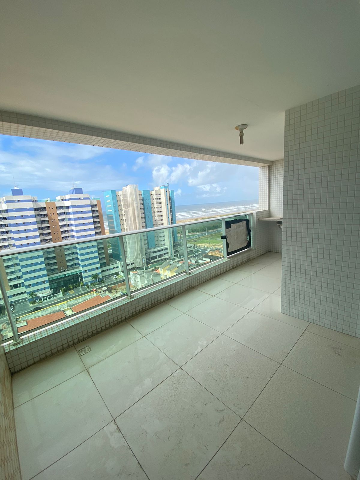 Imagem Apartamento com 3 Quartos à Venda, 120 m²em Atalaia - Aracaju