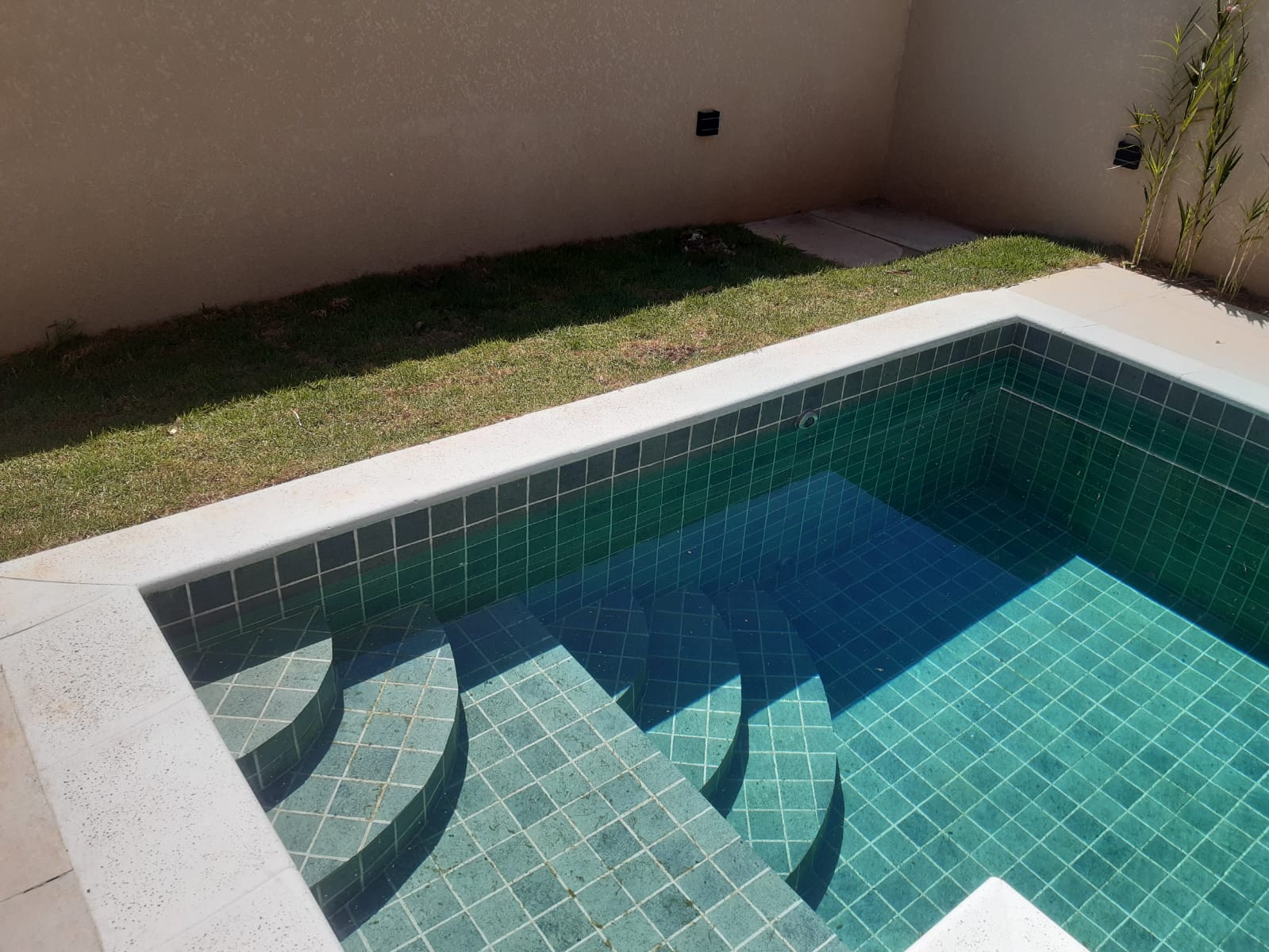 Imagem Casa de Condomínio com 4 Quartos à Venda, 200 m²em Alphaville - Santana de Parnaíba