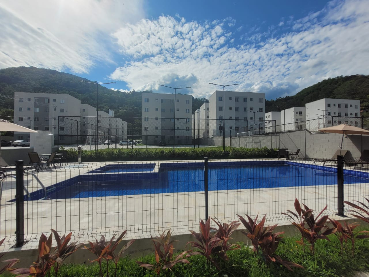 Apartamento com 2 Quartos à Venda, 48 m² em Vargem Grande - Rio de Janeiro