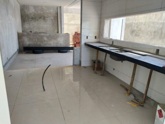 Imagem Sobrado com 5 Quartos à Venda, 273 m² em Residencial Goiânia Golfe Clube - Goiânia
