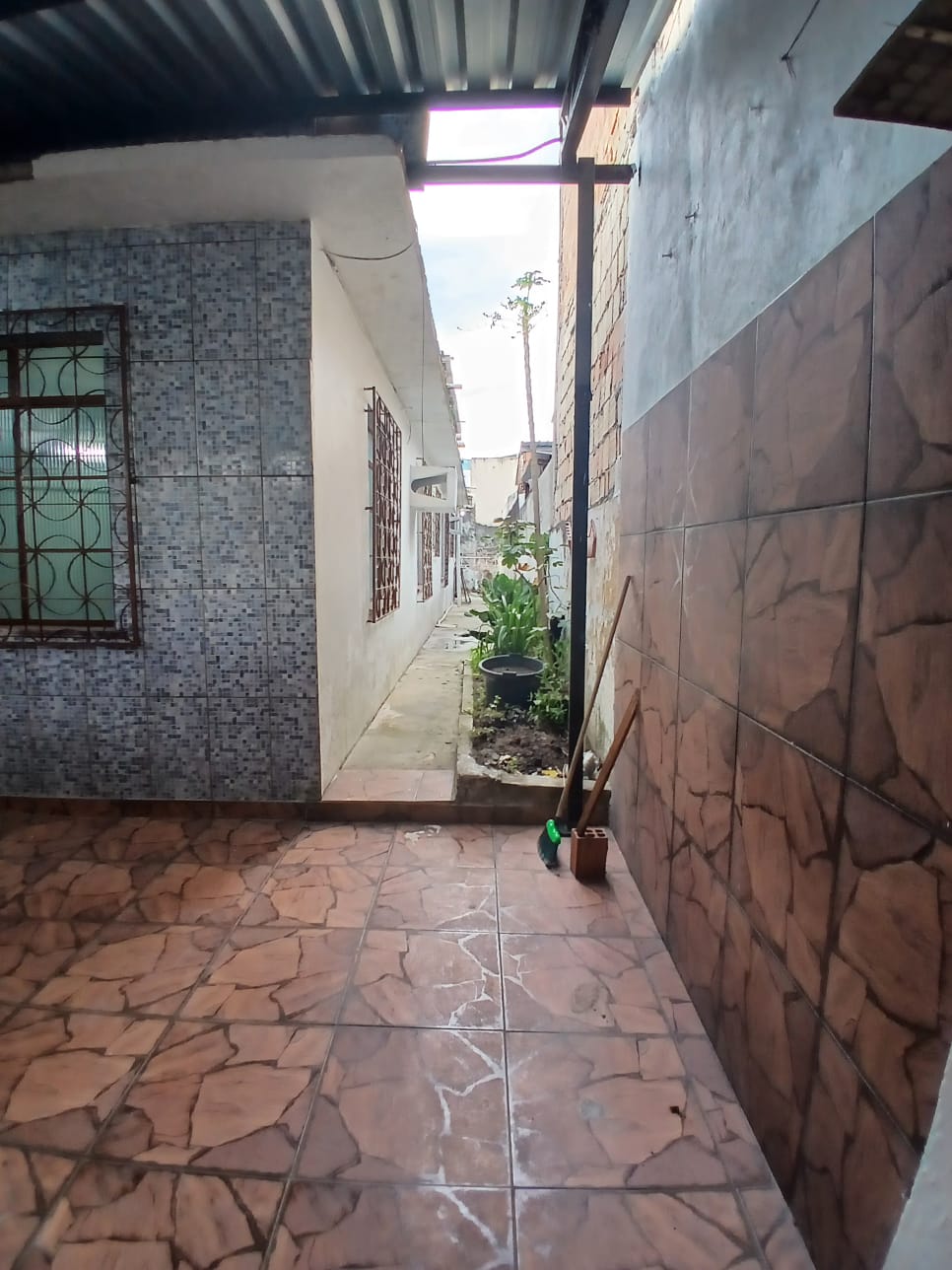 Imagem Casa com 2 Quartos à Venda, 140 m² em Praça 14 de Janeiro - Manaus