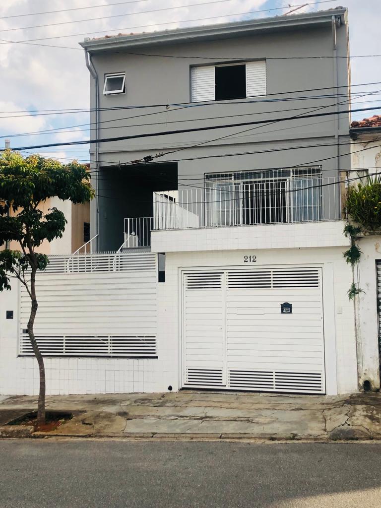 Imagem Sobrado com 4 Quartos à Venda, 209 m²em Olímpico - São Caetano do Sul