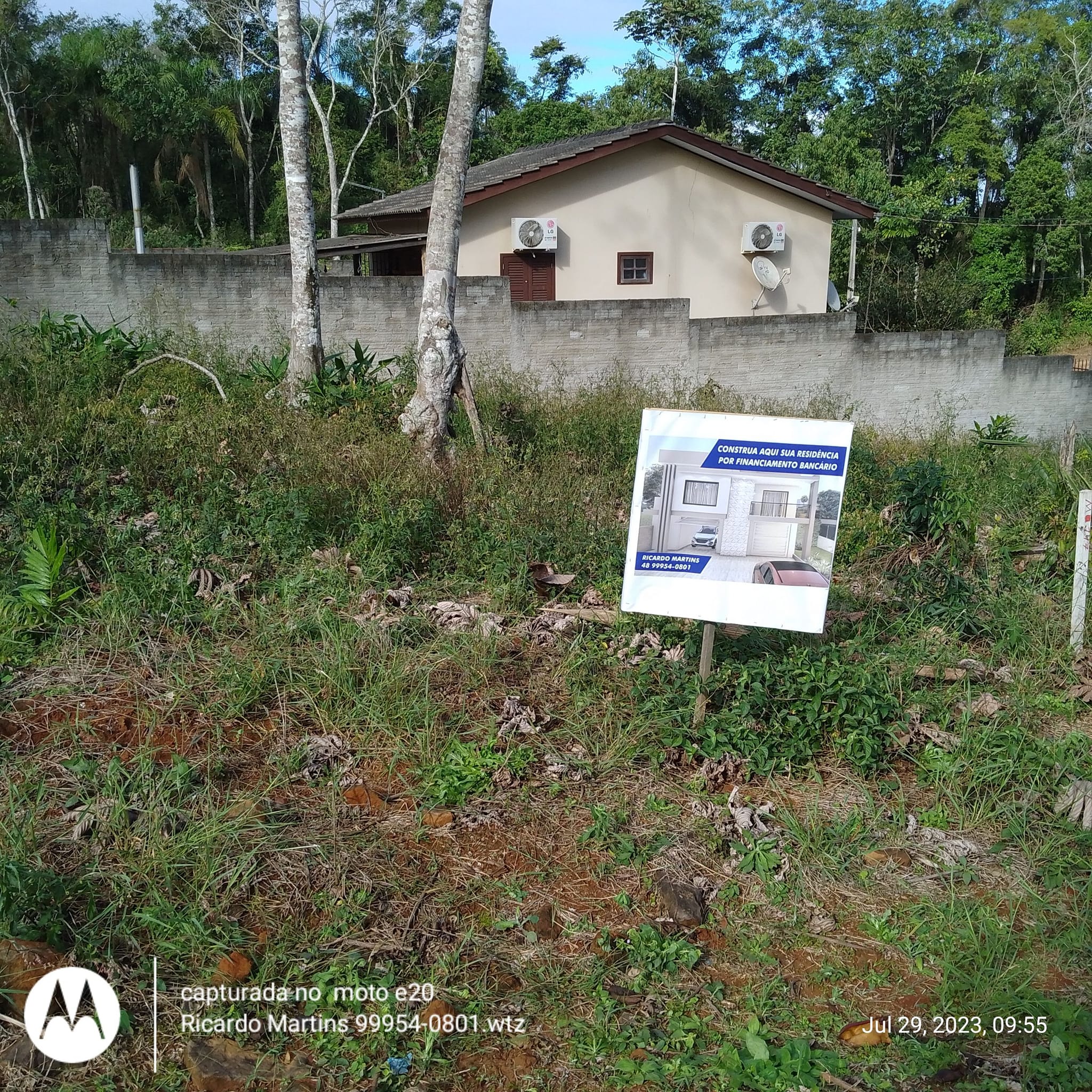 Imagem Terreno à Venda ou Locação, 405 m²em São Defende - Criciúma Imagem Terreno à Venda ou Locação, 405 m²em São Defende - Criciúma