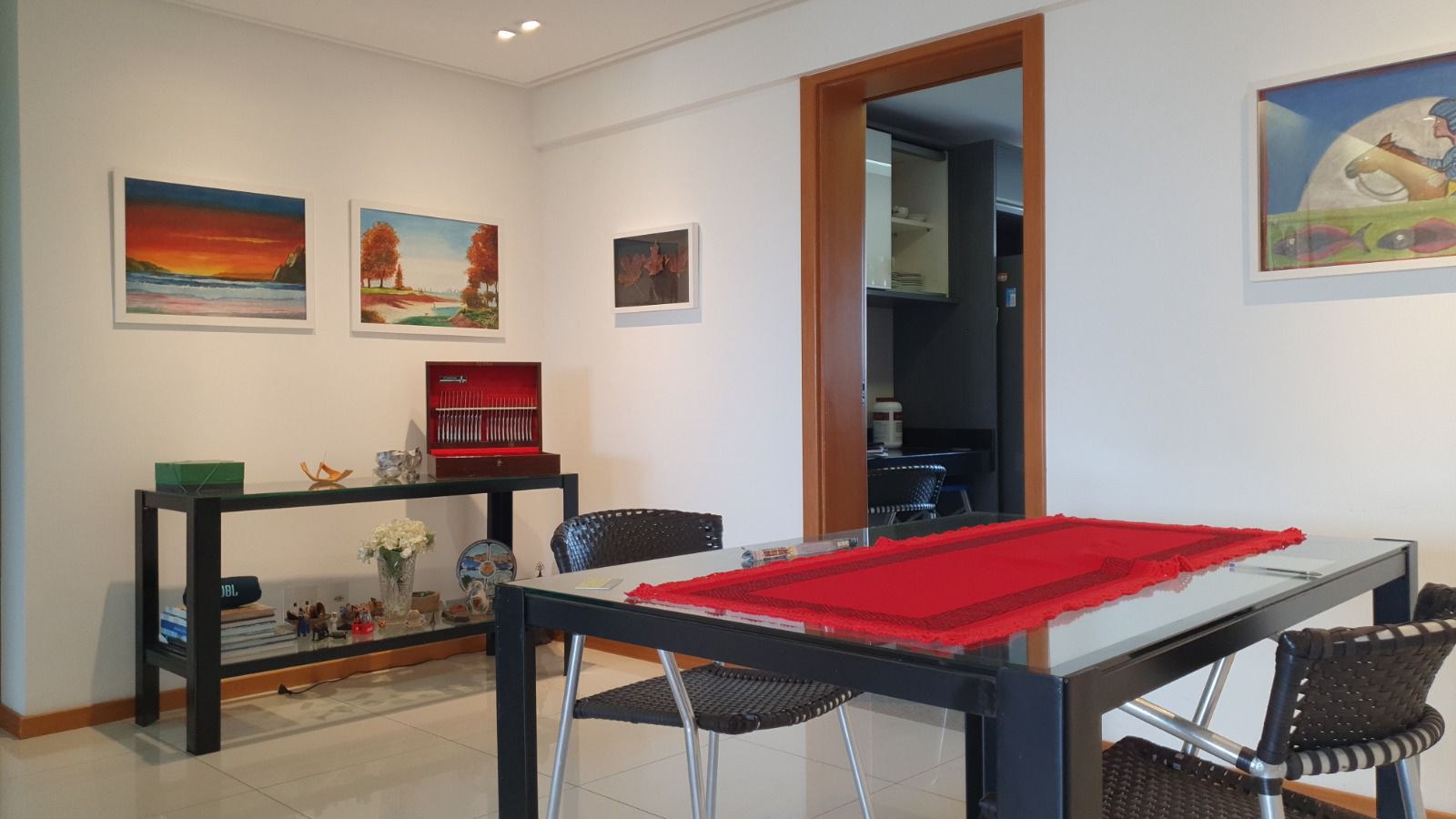 Imagem Apartamento com 4 Quartos à Venda, 178 m²em Batista Campos - Belém