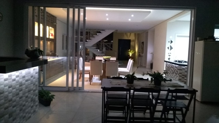 Imagem Casa de Condomínio com 3 Quartos à Venda, 320 m² em Condomínio Reserva da Serra - Jundiaí Imagem Casa de Condomínio com 3 Quartos à Venda, 320 m² em Condomínio Reserva da Serra - Jundiaí