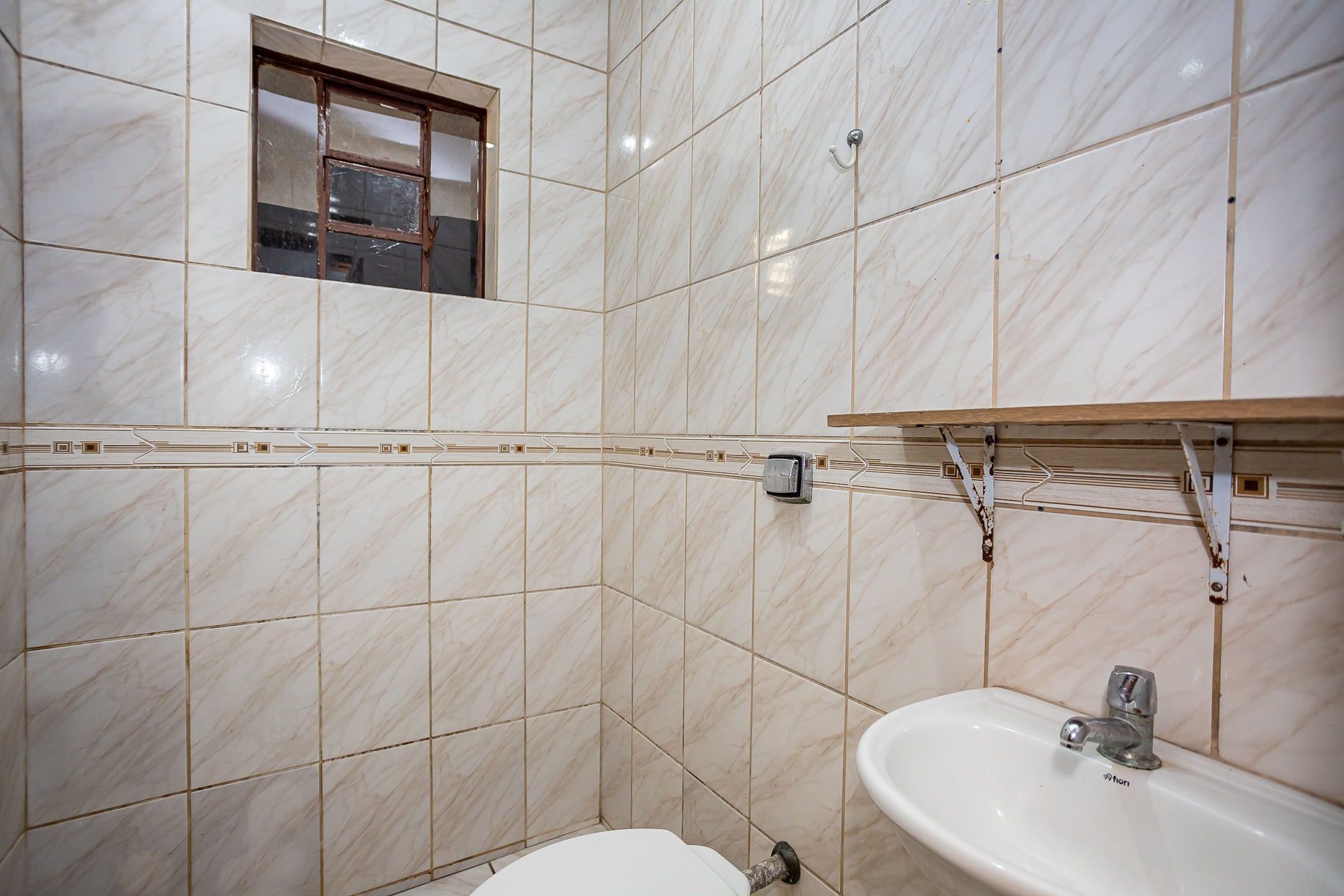 Imagem Casa com 6 Quartos à Venda, 165 m² em Alto Boqueirão - Curitiba