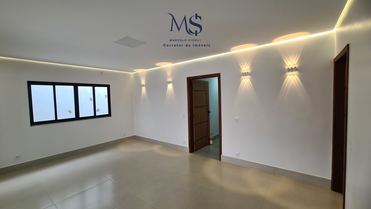 Imagem Casa com 4 Quartos à Venda, 280 m²em Guará II - Brasília