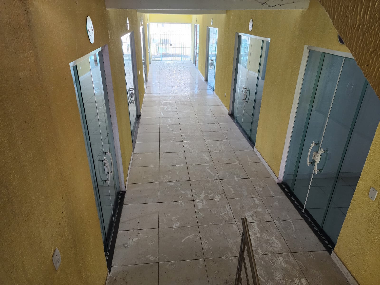 Imagem Imóvel Comercial à Venda, 650 m²em Centro - Simões Filho Imagem Imóvel Comercial à Venda, 650 m²em Centro - Simões Filho