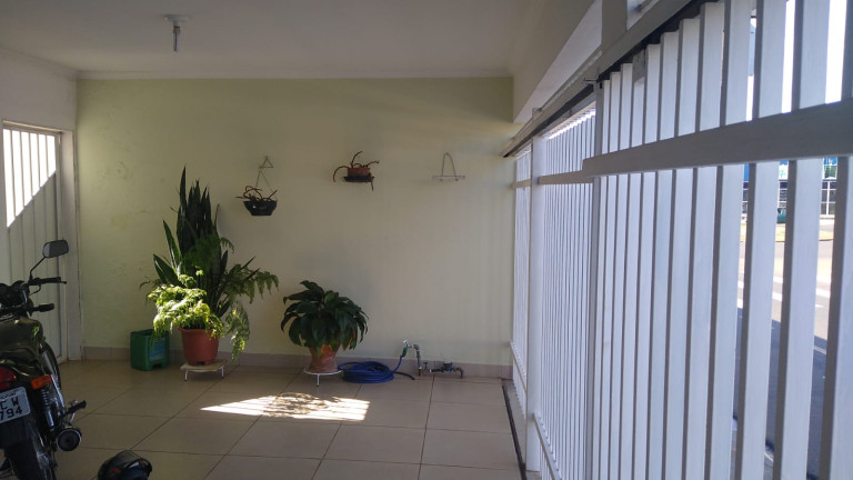 Imagem Casa com 3 Quartos à Venda, 164 m² em Palmeiras - Araçatuba Imagem Casa com 3 Quartos à Venda, 164 m² em Palmeiras - Araçatuba