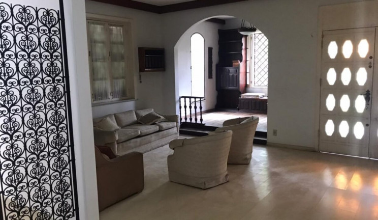 Imagem Casa com 3 Quartos à Venda, 280 m² em Grajaú - Rio de Janeiro