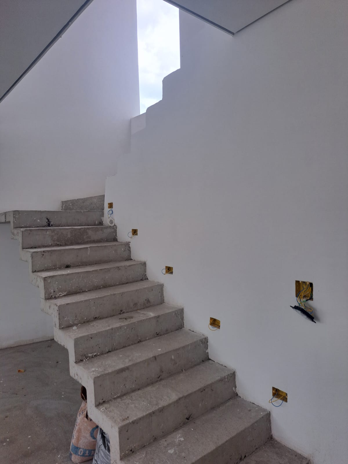 Imagem Sobrado com 3 Quartos à Venda, 125 m²em Jardim Nena - Suzano Imagem Sobrado com 3 Quartos à Venda, 125 m²em Jardim Nena - Suzano