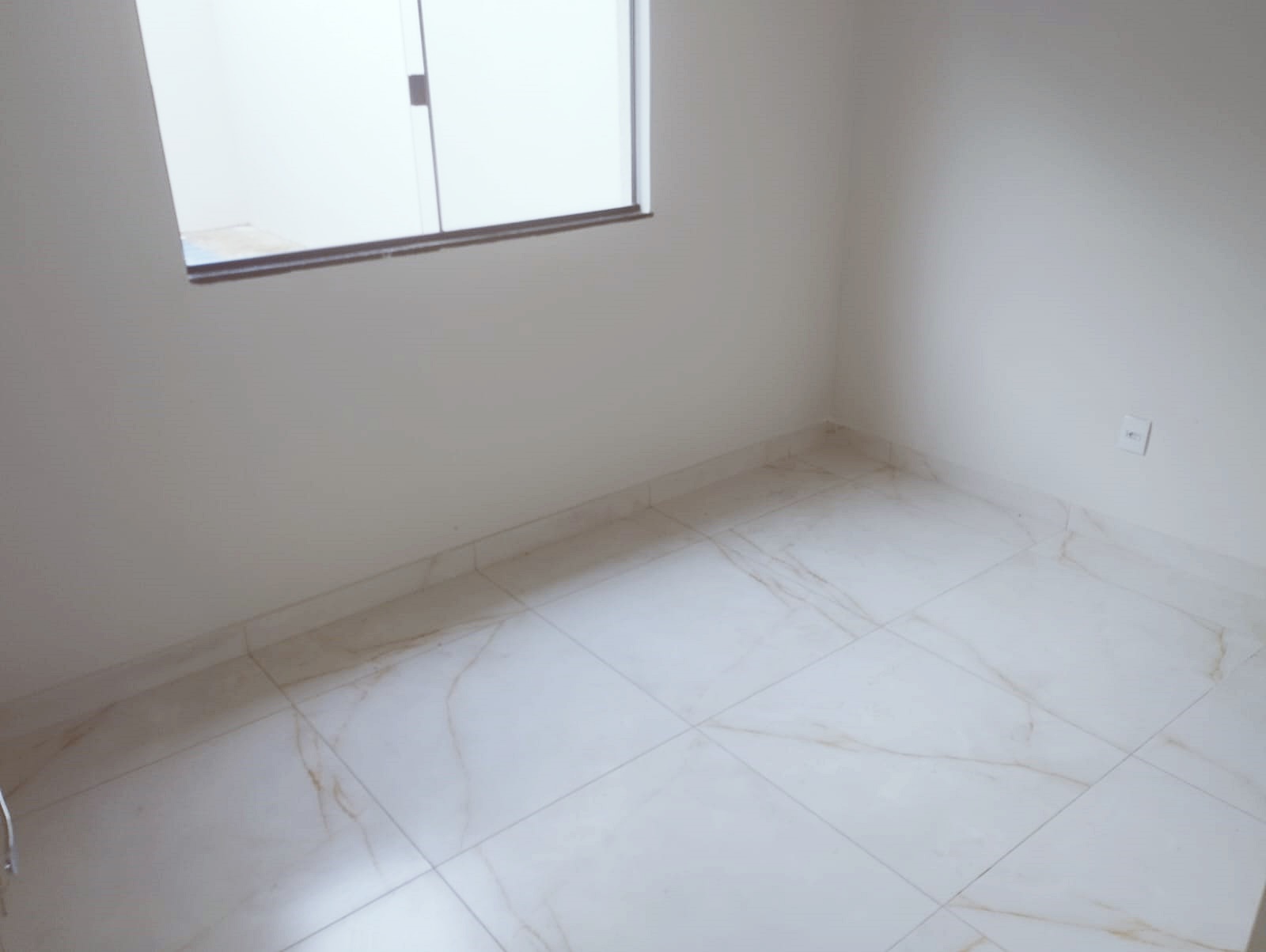 Imagem Casa com 3 Quartos à Venda, 144 m²em Ceilândia Norte (Ceilândia) - Brasília Imagem Casa com 3 Quartos à Venda, 144 m²em Ceilândia Norte (Ceilândia) - Brasília