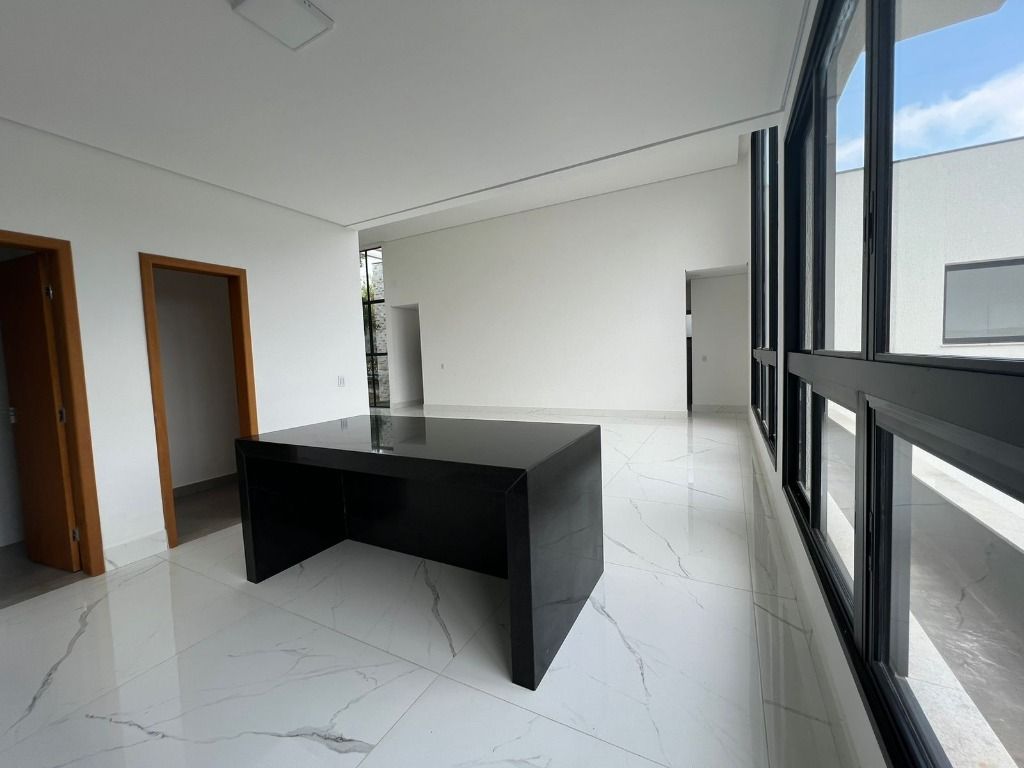 Imagem Casa de Condomínio com 4 Quartos à Venda, 260 m² em Várzea - Lagoa Santa