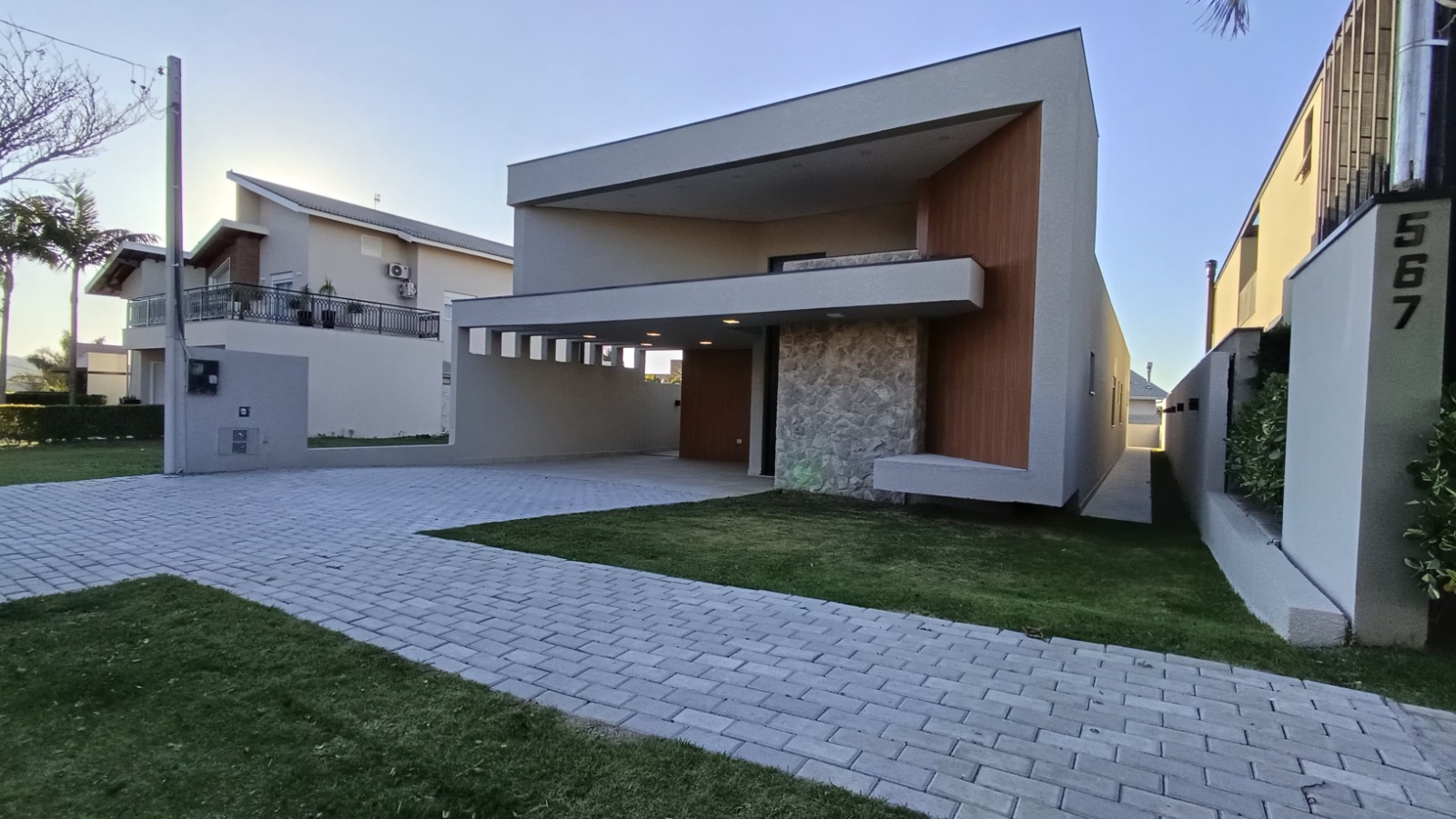 Imagem Casa com 3 Quartos à Venda, 214 m² em Condomínio Residencial Fazenda Santa Helena - Bragança Paulista Imagem Casa com 3 Quartos à Venda, 214 m² em Condomínio Residencial Fazenda Santa Helena - Bragança Paulista
