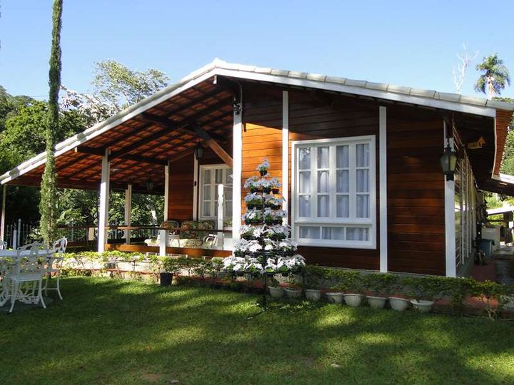 Imagem Casa com 4 Quartos à Venda, 250 m² em Várzea - Teresópolis