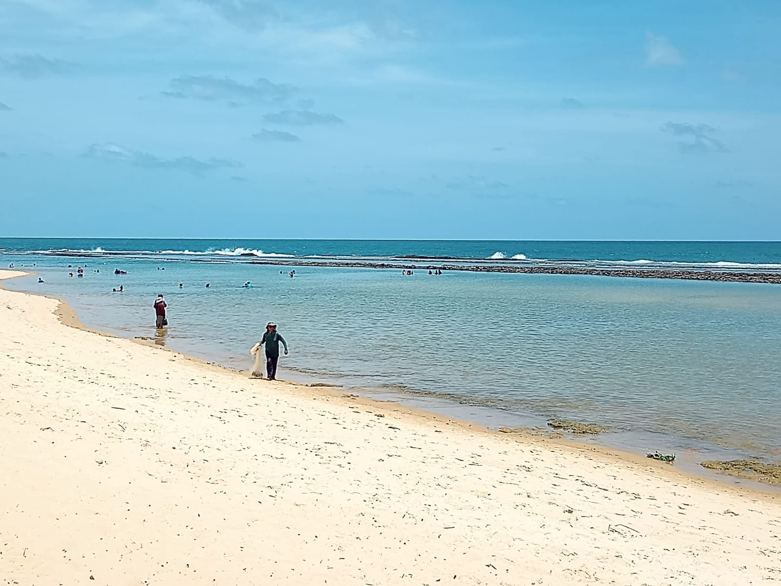 Imagem Casa com 4 Quartos à Venda, 180 m²em Enseada dos Corais - Cabo de Santo Agostinho