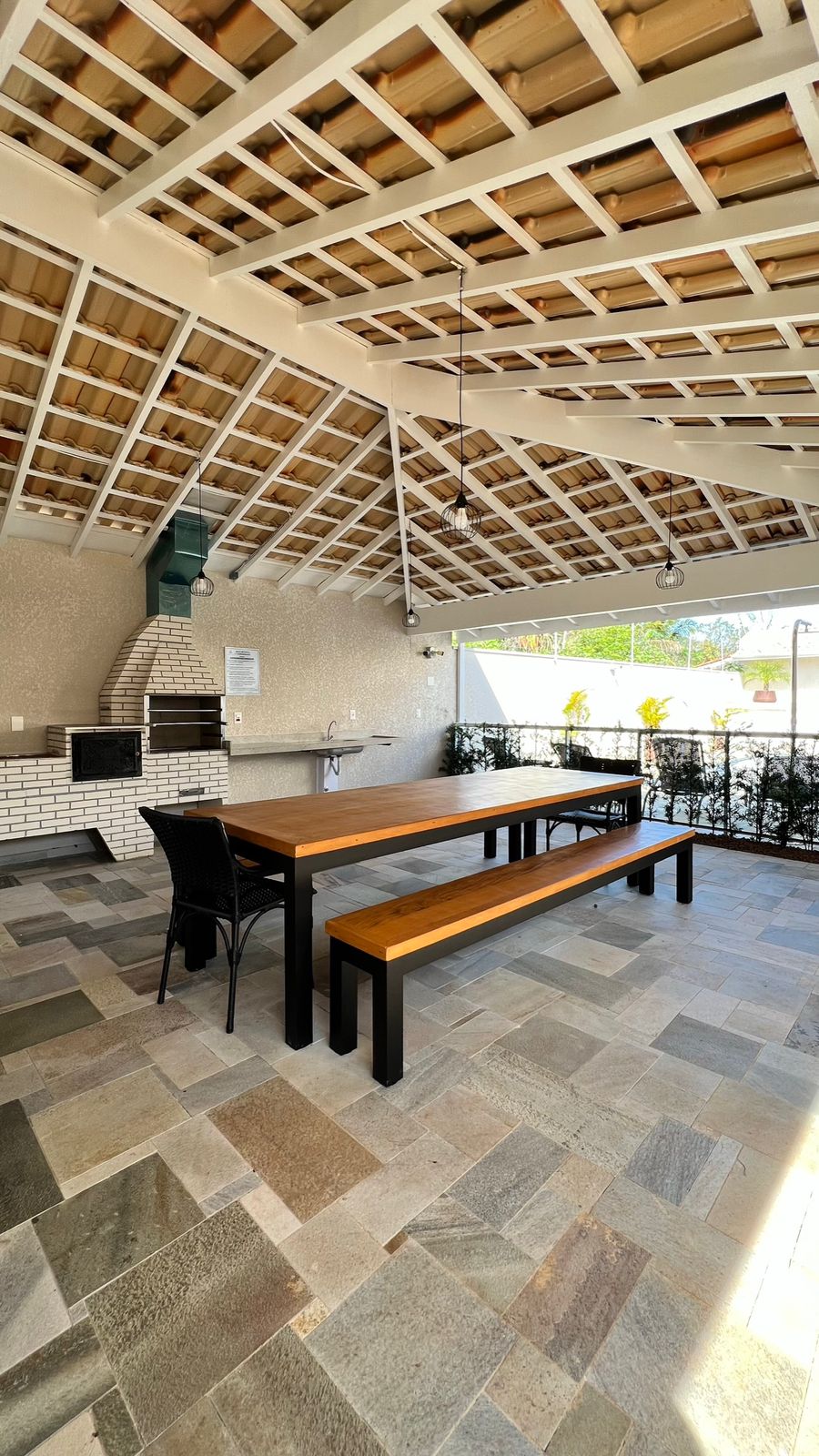 Imagem Casa de Condomínio com 2 Quartos para Alugar, 81 m²em São Lourenço - Bertioga