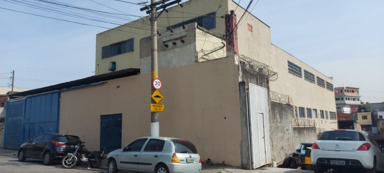Galpão para Alugar, 531 m² em Parque Císper - São Paulo