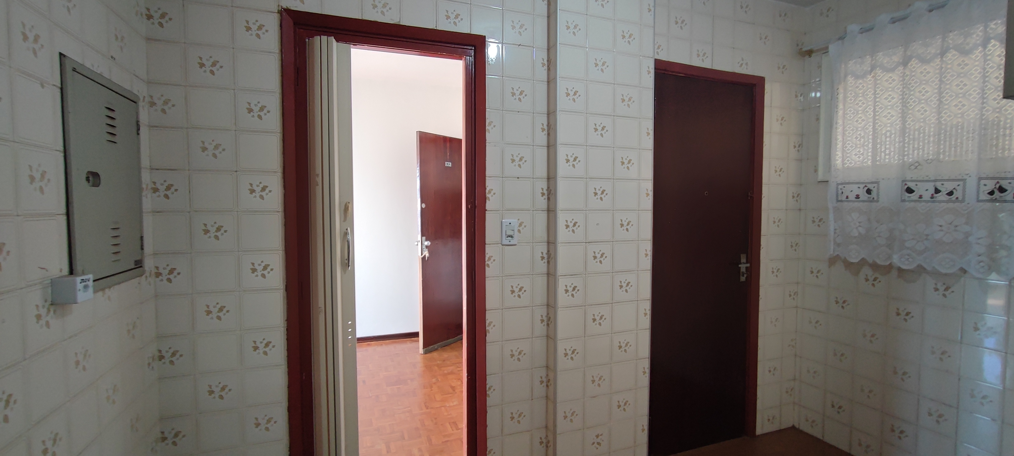 Imagem Apartamento com 2 Quartos para Alugar, 78 m²em Centro - Campo Grande
