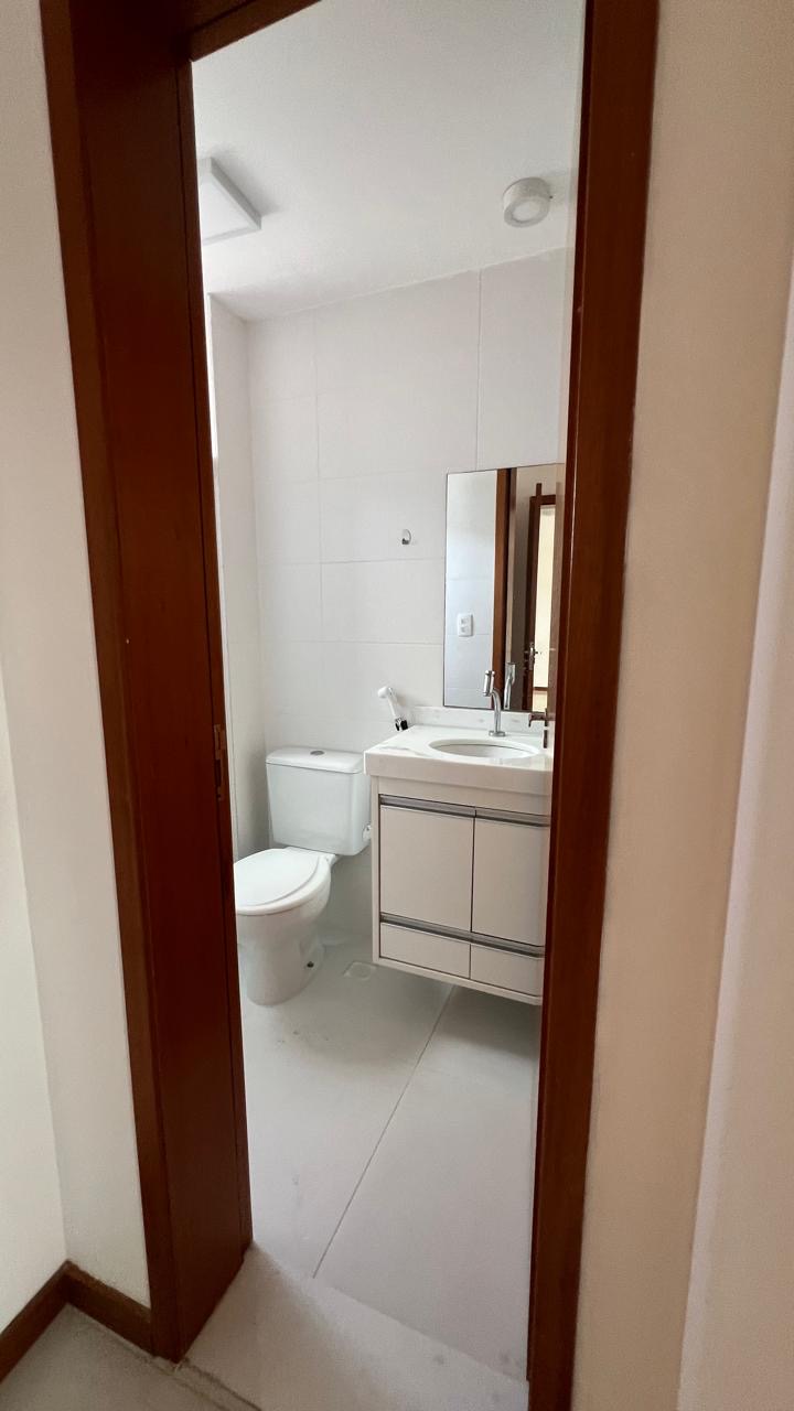 Imagem Apartamento com 2 Quartos à Venda, 70 m²em Buraquinho - Lauro de Freitas