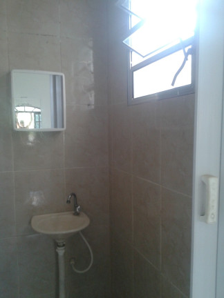 Imagem Casa com 3 Quartos para Alugar, 70 m² em Centro (Cabuçu) - Itaboraí