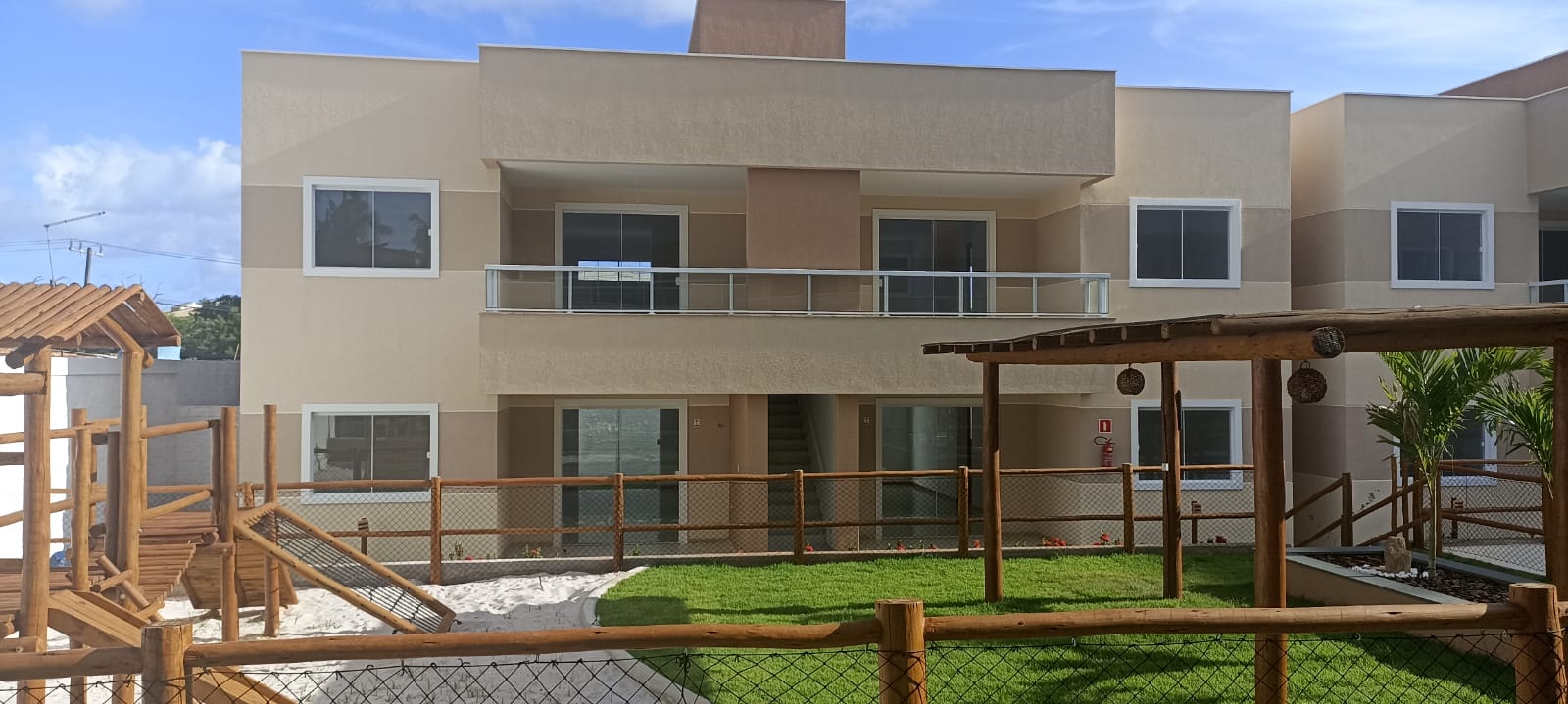 Imagem Apartamento com 2 Quartos à Venda, 72 m²em Vila de Abrantes (Abrantes) - Camaçari