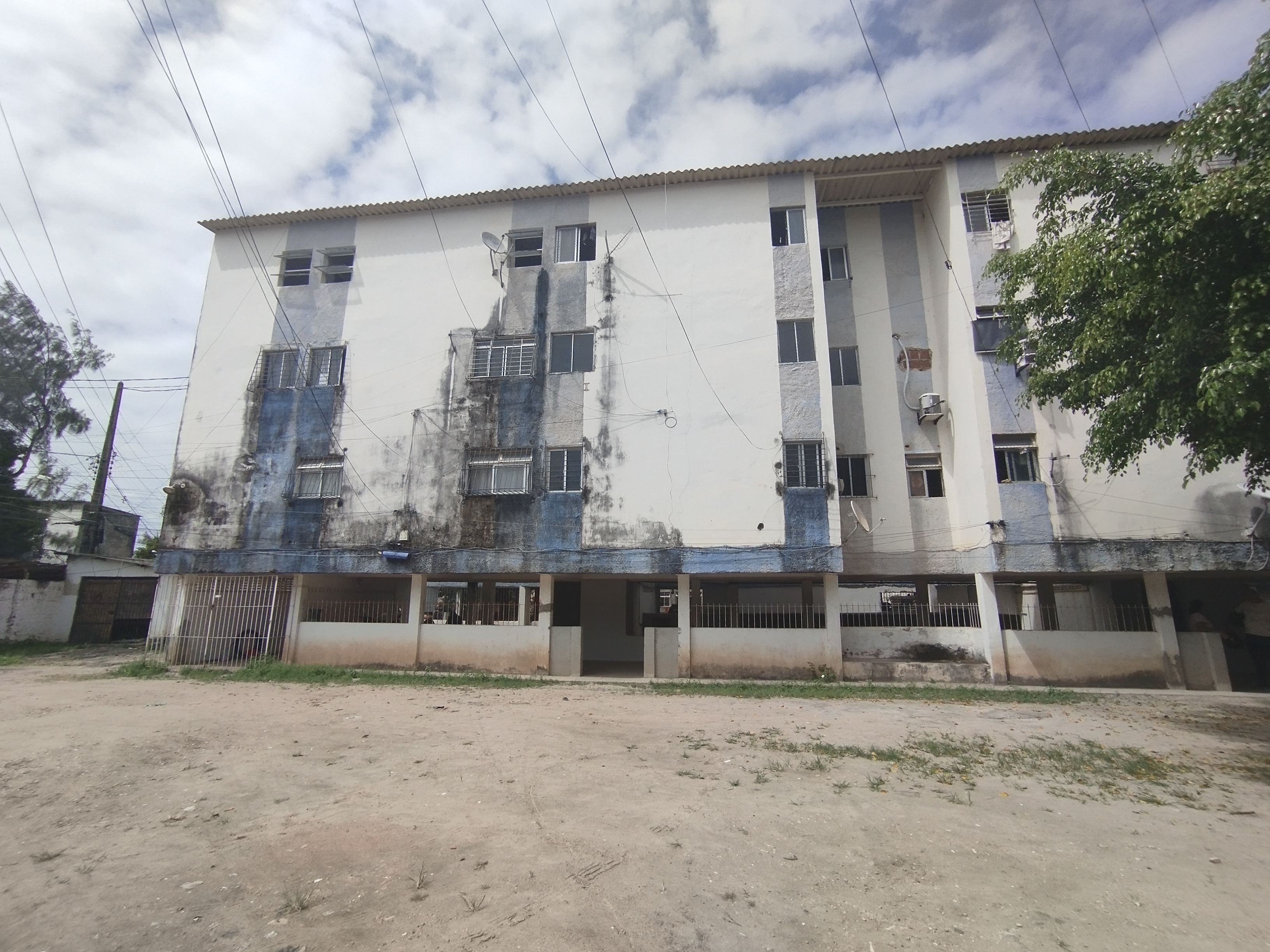 Imagem Apartamento com 2 Quartos para Alugar, 50 m²em Rio Doce - Olinda