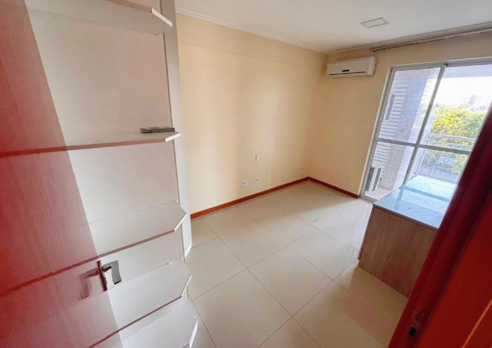 Imagem Apartamento com 3 Quartos para Alugar, 100 m² em Marco - Belém