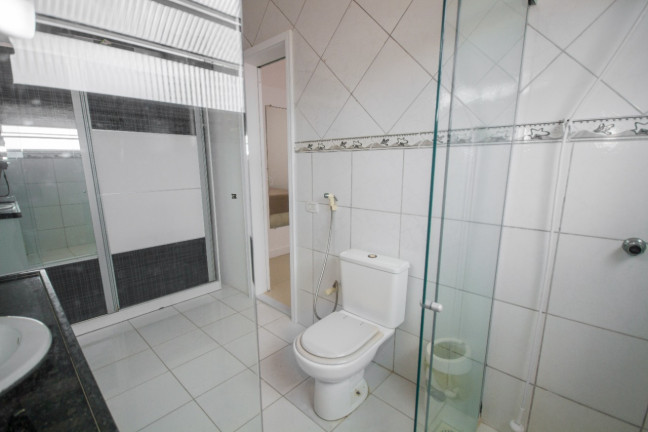 Imagem Sobrado com 5 Quartos à Venda,  em Cocó - Fortaleza