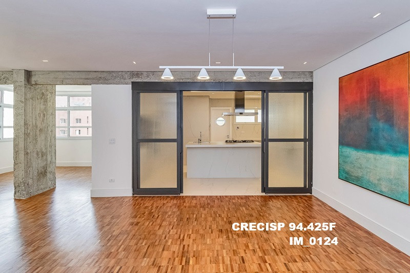 Apartamento à Venda, 213 m² em Cerqueira César - São Paulo