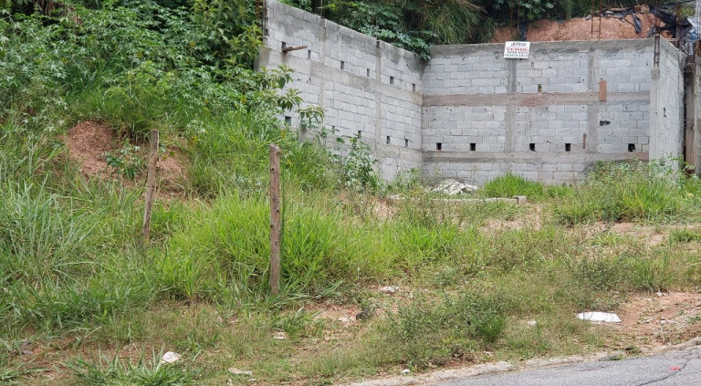 Imagem Terreno à Venda, 197 m²em Laranjeiras - Caieiras Imagem Terreno à Venda, 197 m²em Laranjeiras - Caieiras