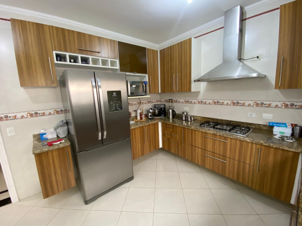 Imagem Casa de Condomínio com 5 Quartos à Venda, 650 m²em Arujá 5 - Arujá Imagem Casa de Condomínio com 5 Quartos à Venda, 650 m²em Arujá 5 - Arujá
