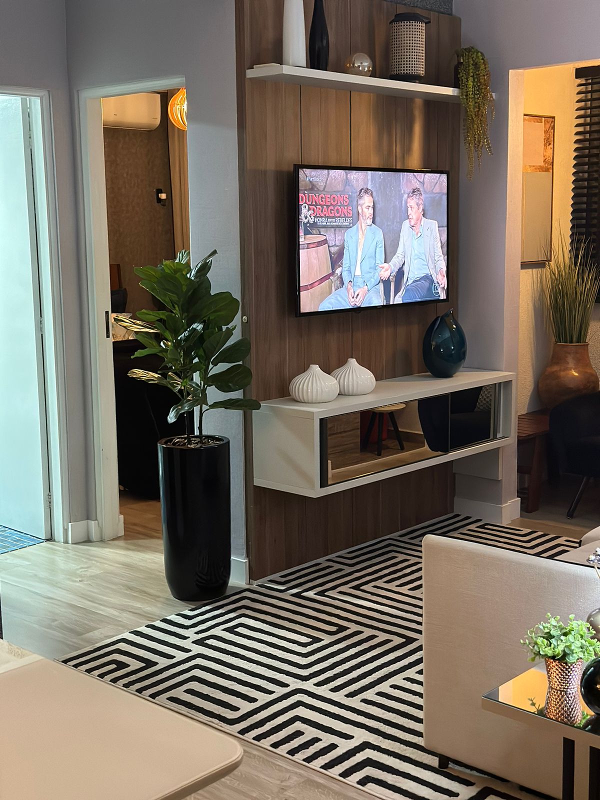 Imagem Apartamento com 2 Quartos à Venda, 55 m²em Espinheiros - Itajaí Imagem Apartamento com 2 Quartos à Venda, 55 m²em Espinheiros - Itajaí
