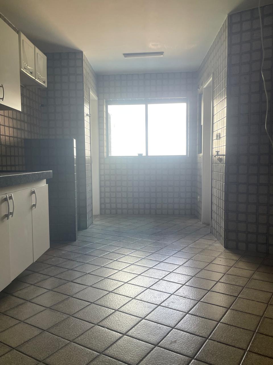 Imagem Apartamento com 4 Quartos à Venda, 161 m² em Piedade - Jaboatão dos Guararapes Imagem Apartamento com 4 Quartos à Venda, 161 m² em Piedade - Jaboatão dos Guararapes
