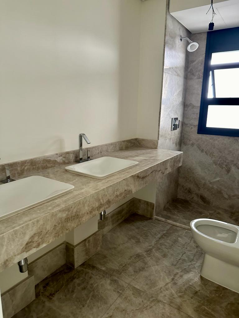 Imagem Apartamento com 3 Quartos à Venda, 196 m²em Cerqueira César - São Paulo