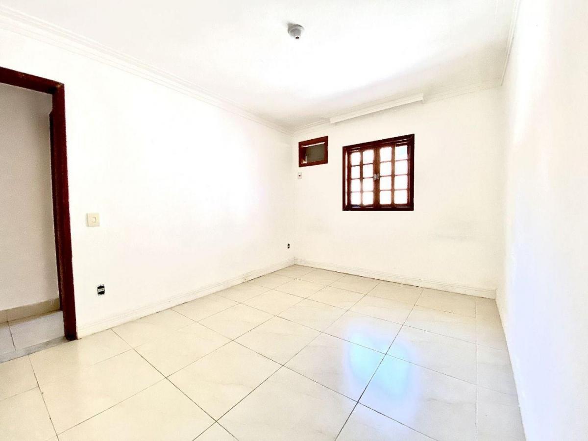 Imagem Casa com 3 Quartos à Venda, 100 m²em Serra Grande - Niterói Imagem Casa com 3 Quartos à Venda, 100 m²em Serra Grande - Niterói