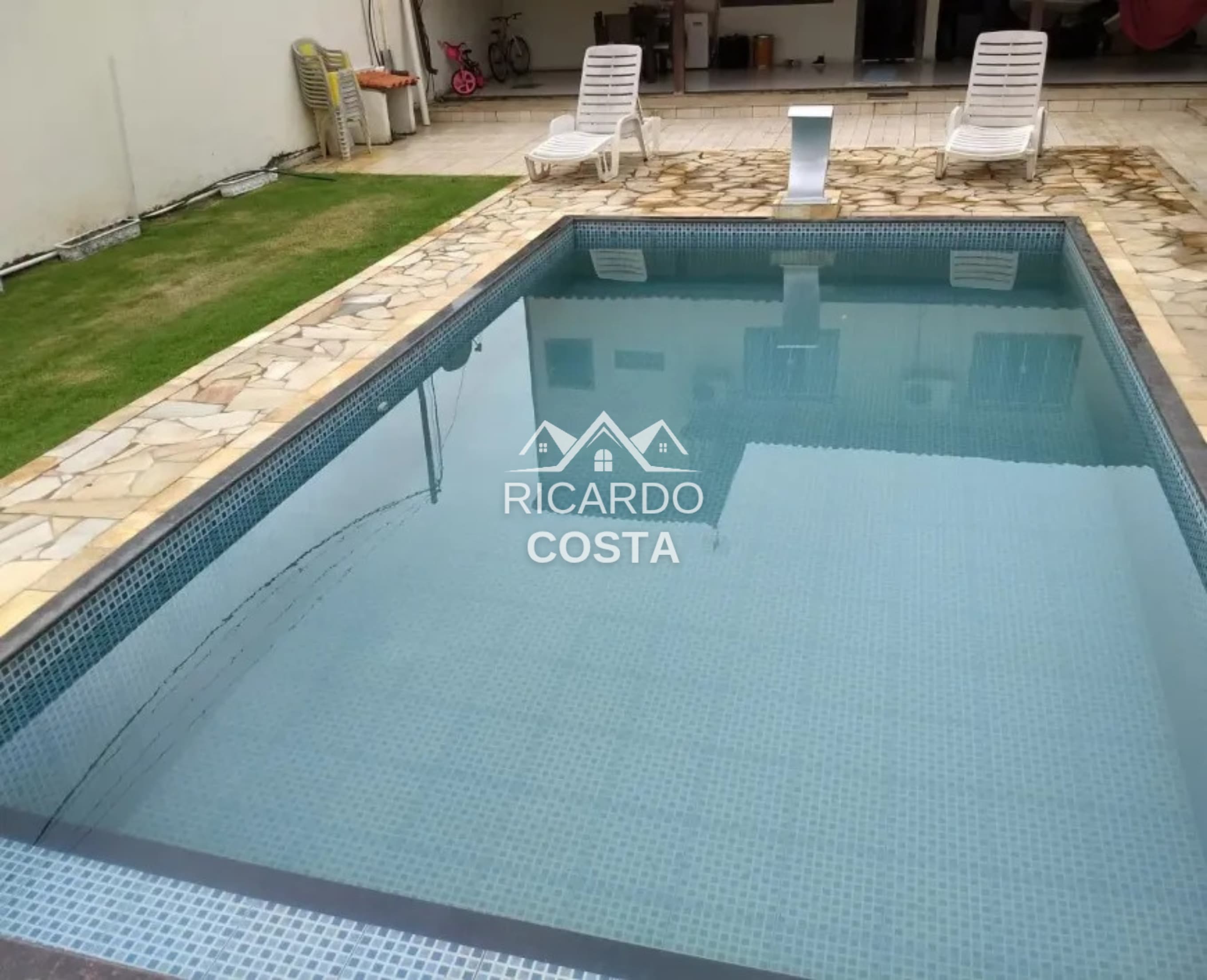 Imagem Casa com 2 Quartos à Venda, 197 m² em Ponta Negra (Ponta Negra) - Maricá