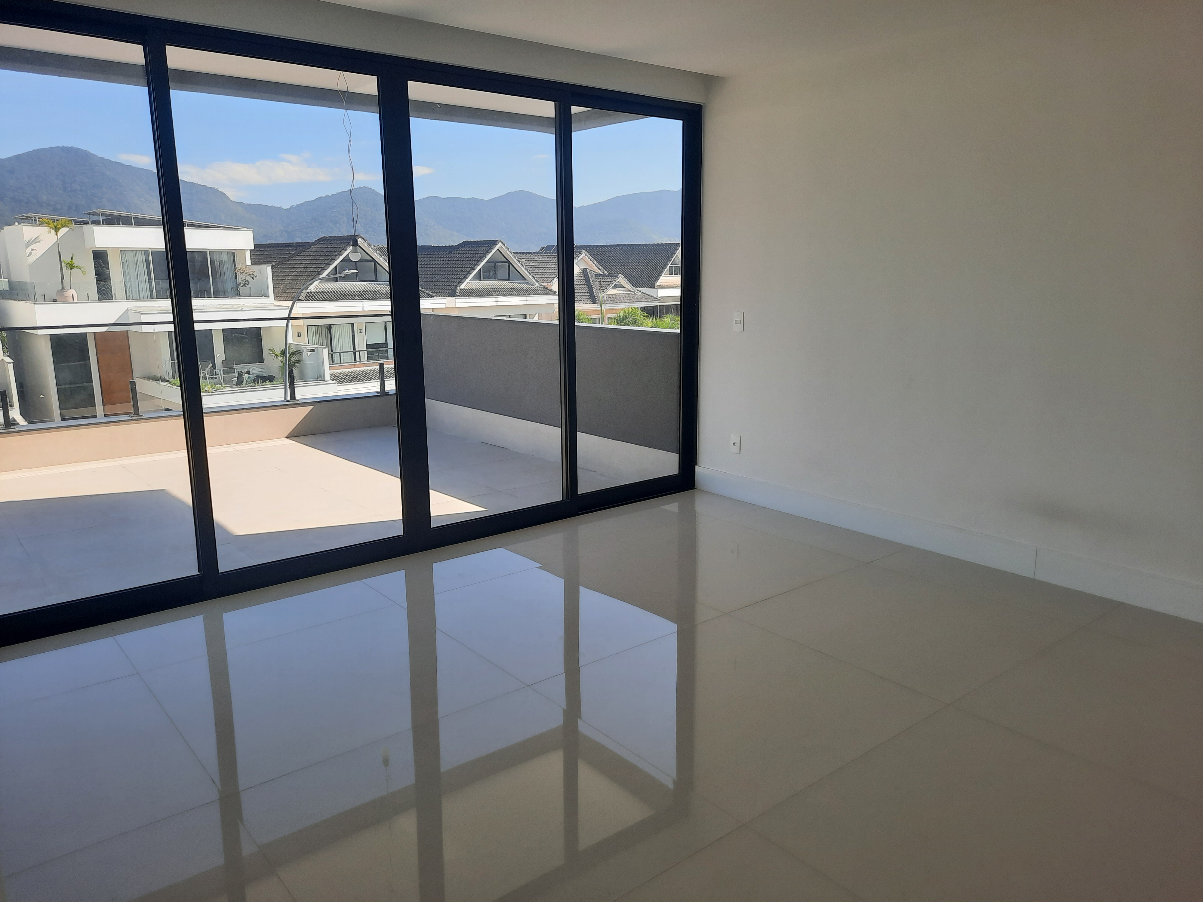 Imagem Casa com 4 Quartos à Venda, 460 m²em Recreio dos Bandeirantes - Rio de Janeiro