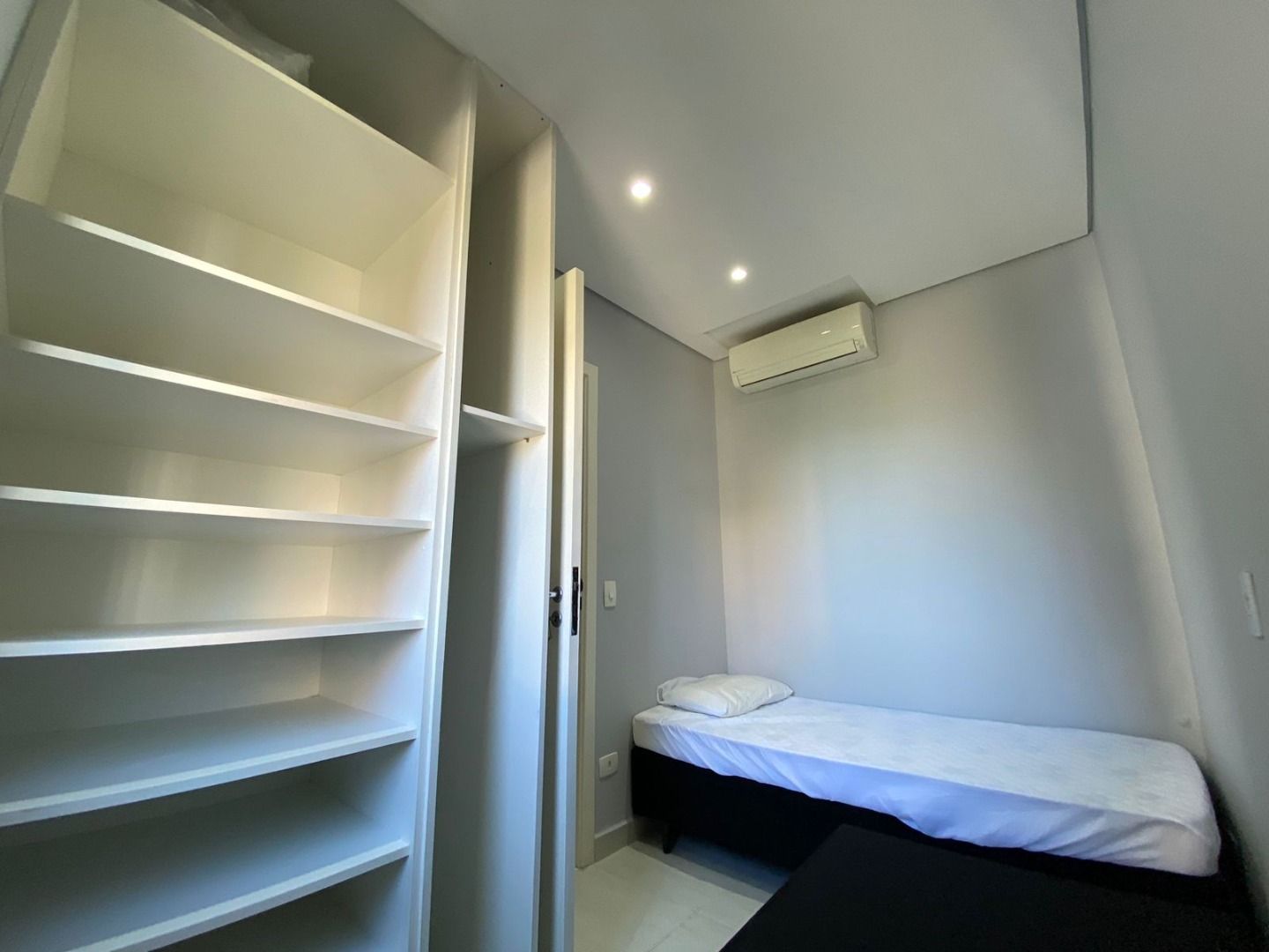 Imagem Apartamento com 3 Quartos à Venda, 84 m² em Riviera - Bertioga Imagem Apartamento com 3 Quartos à Venda, 84 m² em Riviera - Bertioga