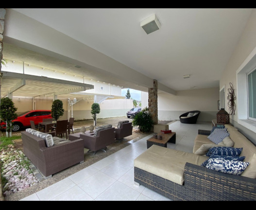 Imagem Casa de Condomínio com 5 Quartos para Alugar, 380 m² em José de Alencar - Fortaleza Imagem Casa de Condomínio com 5 Quartos para Alugar, 380 m² em José de Alencar - Fortaleza