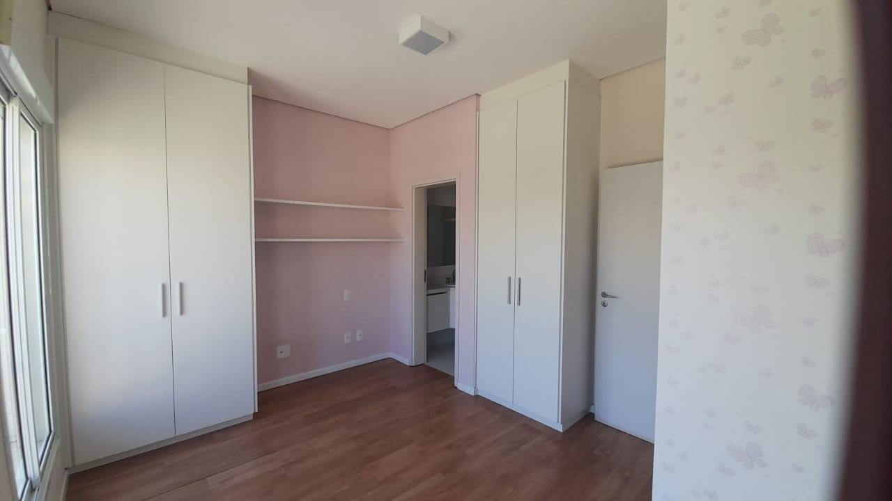 Imagem Casa de Condomínio com 3 Quartos à Venda, 211 m²em Chácaras Silvania - Valinhos Imagem Casa de Condomínio com 3 Quartos à Venda, 211 m²em Chácaras Silvania - Valinhos