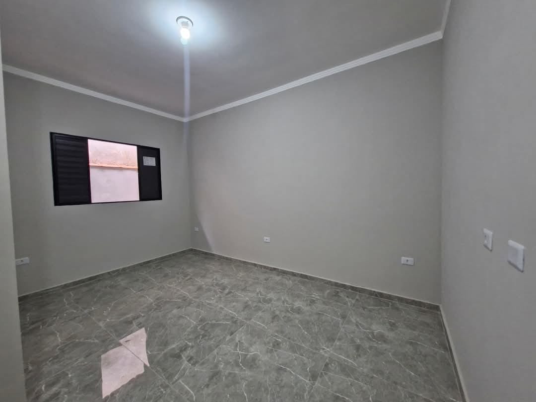 Imagem Casa com 2 Quartos à Venda, 5.895 m² em LOTI - Itanhaém