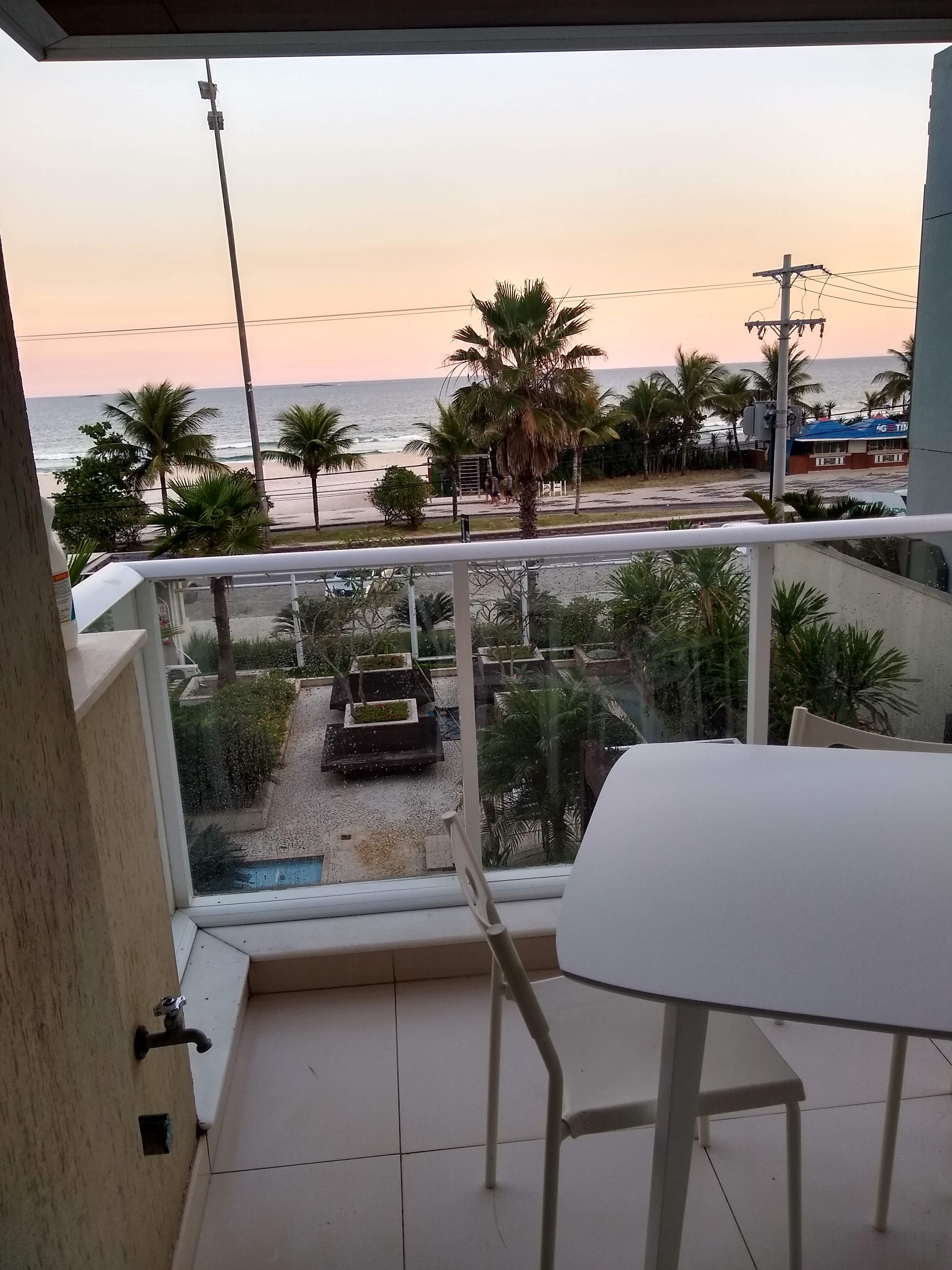 Imagem Apartamento com 3 Quartos à Venda, 98 m²em Barra da Tijuca - Rio de Janeiro Imagem Apartamento com 3 Quartos à Venda, 98 m²em Barra da Tijuca - Rio de Janeiro