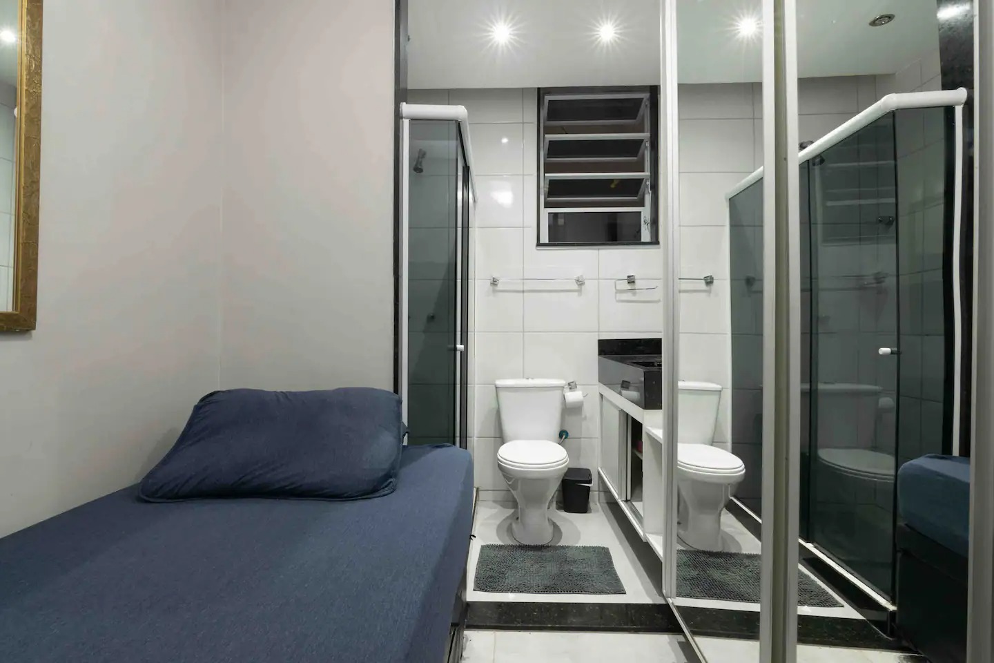Imagem Apartamento com 2 Quartos à Venda ou Temporada, 85 m²em Leme - Rio de Janeiro